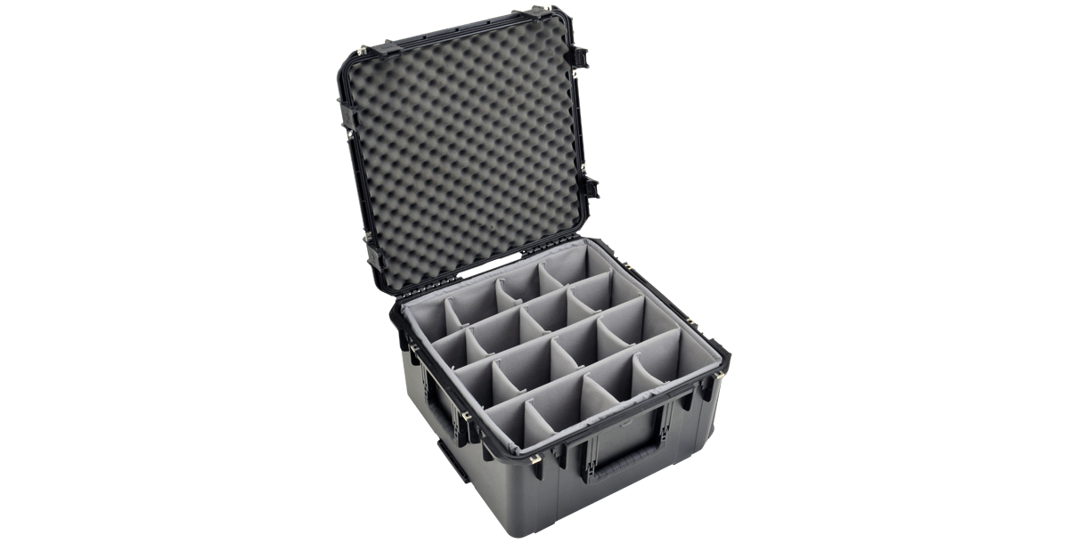 iSeries 2222-12 Watertight Utility Case w/padded dividers