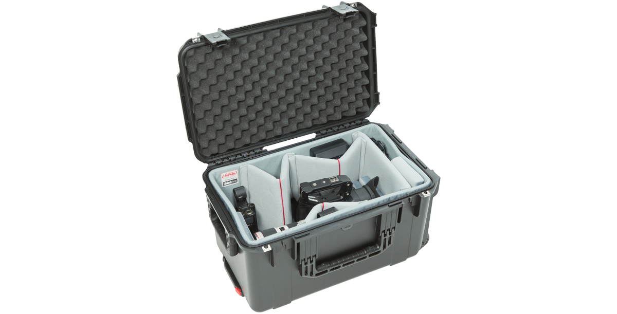 iSeries 2213-12 Case w/Think Tank Designed Dividers